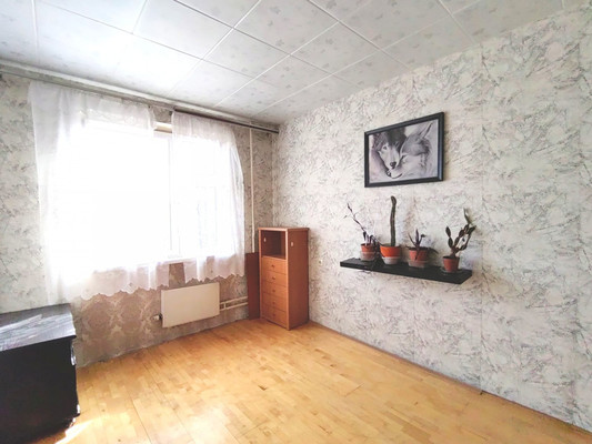 Продам двухкомнатную (2-комн.) квартиру, Юбилейная ул, 18, Щербинка г