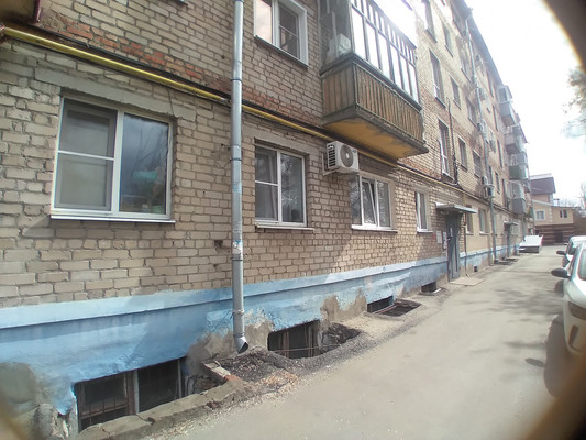 Продам двухкомнатную (2-комн.) квартиру, Чехова ул, 46, Пенза г