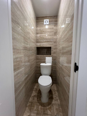 Продам трехкомнатную (3-комн.) квартиру, Уральская ул, 17, Краснодар г