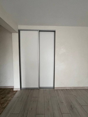 Продам трехкомнатную (3-комн.) квартиру, Уральская ул, 17, Краснодар г