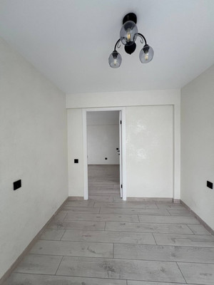 Продам трехкомнатную (3-комн.) квартиру, Уральская ул, 17, Краснодар г