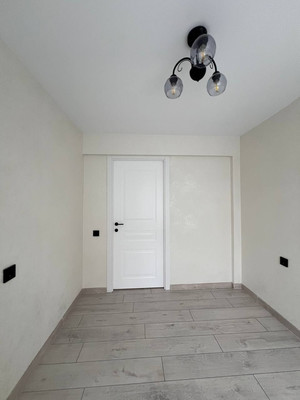 Продам трехкомнатную (3-комн.) квартиру, Уральская ул, 17, Краснодар г