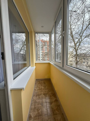 Продам трехкомнатную (3-комн.) квартиру, Уральская ул, 17, Краснодар г