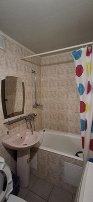 Продам трехкомнатную (3-комн.) квартиру, Героев пр-кт, 50, Нижний Новгород г