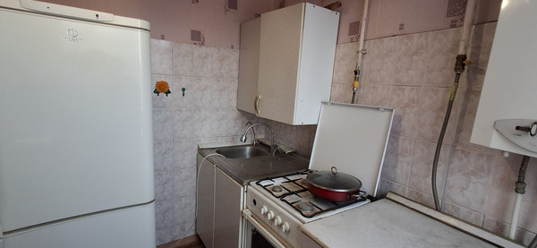 Продам трехкомнатную (3-комн.) квартиру, Героев пр-кт, 50, Нижний Новгород г