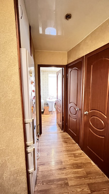 Продам трехкомнатную (3-комн.) квартиру, Пролетарская ул, 19, Воткинск г