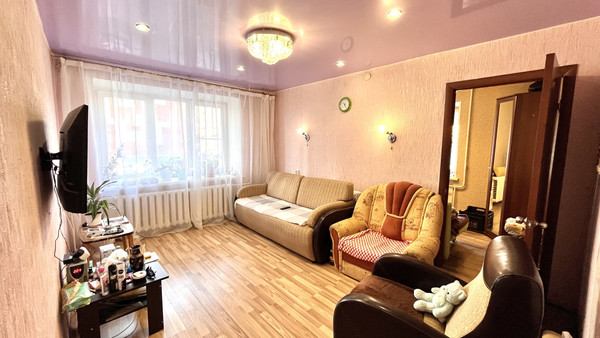 Продам трехкомнатную (3-комн.) квартиру, Пролетарская ул, 19, Воткинск г