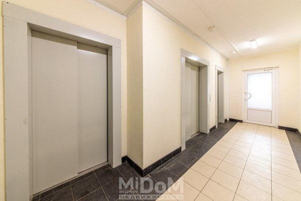 Продам однокомнатную (1-комн.) квартиру, Мебельная ул, 35к2 литера А, Санкт-Петербург г