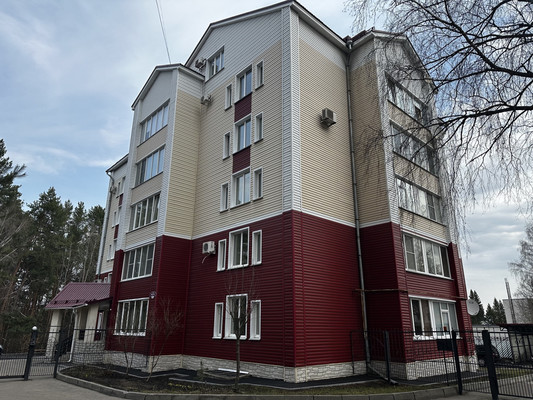 Продам трехкомнатную (3-комн.) квартиру, Мира ул, 47а, Пенза г