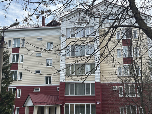 Продам трехкомнатную (3-комн.) квартиру, Мира ул, 47а, Пенза г
