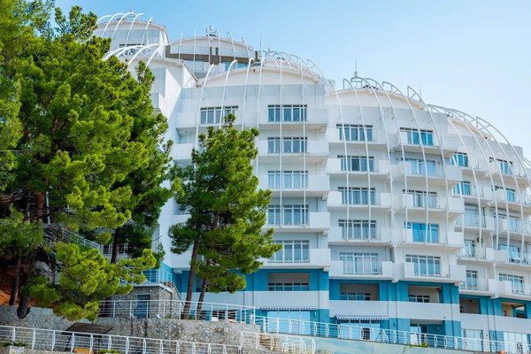 Продам двухкомнатную (2-комн.) квартиру, Кипарисная ул, 51а, Береговое пгт