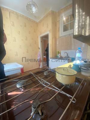 Продам трехкомнатную (3-комн.) квартиру, Салтыкова-Щедрина ул, 28, Калуга г