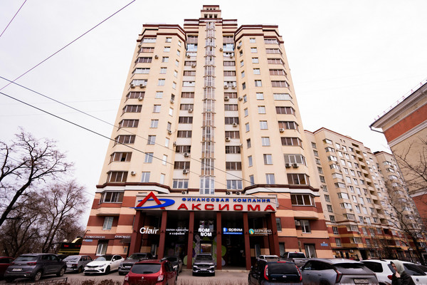 Продам двухкомнатную (2-комн.) квартиру, Революции пр-кт, 9А, Воронеж г
