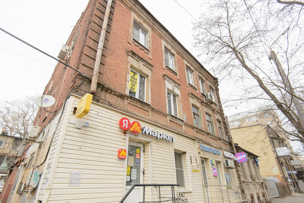 Продам трехкомнатную (3-комн.) квартиру, Максима Горького ул, 181, Ростов-на-Дону г