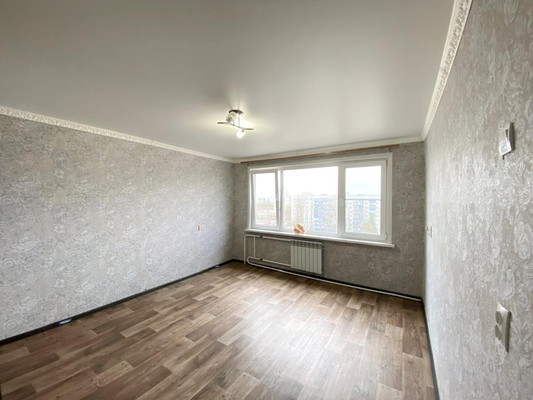 Продам трехкомнатную (3-комн.) квартиру, Строителей пр-кт, 60, Пенза г