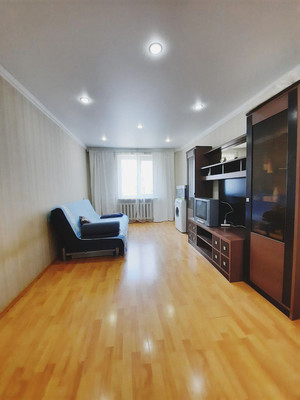 Продам трехкомнатную (3-комн.) квартиру, Кулахметова ул, 15, Казань г