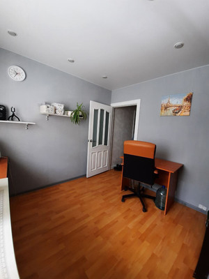 Продам трехкомнатную (3-комн.) квартиру, Кулахметова ул, 15, Казань г