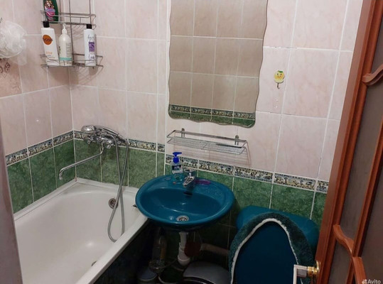 Продам двухкомнатную (2-комн.) квартиру, Рабочего Штаба ул, 93, Иркутск г