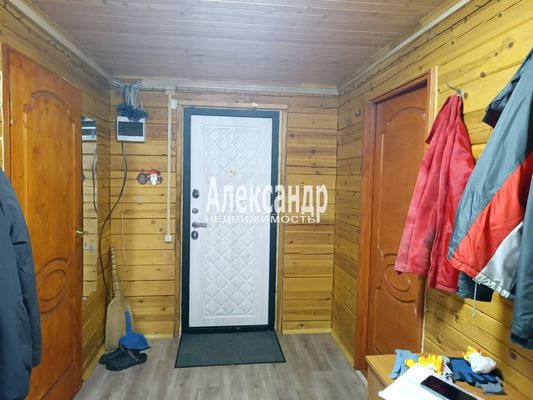 Продам дом в поселке СНТ Петровское, Щучья ул, 20, Петровское снт, 10 км от города