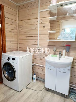 Продам дом в поселке СНТ Петровское, Щучья ул, 20, Петровское снт, 10 км от города