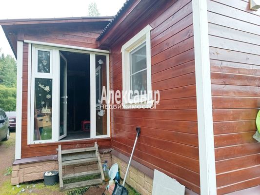 Продам дом в поселке СНТ Петровское, Щучья ул, 20, Петровское снт, 10 км от города