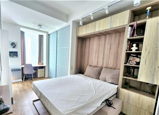 Продам трехкомнатную (3-комн.) квартиру, Севастопольское ш, 45е, Кореиз пгт