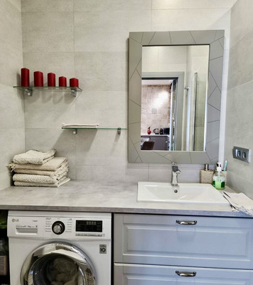 Продам трехкомнатную (3-комн.) квартиру, Севастопольское ш, 45е, Кореиз пгт