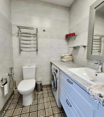 Продам трехкомнатную (3-комн.) квартиру, Севастопольское ш, 45е, Кореиз пгт