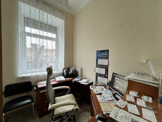 Продам двухкомнатную (2-комн.) квартиру, Самокиша ул, 22, Симферополь г