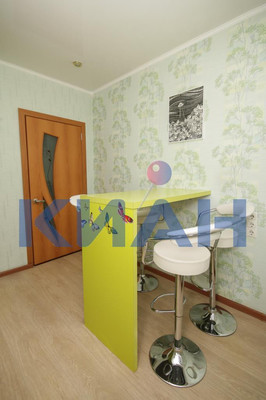 Продам однокомнатную (1-комн.) квартиру, Урванцева ул, 2, Красноярск г