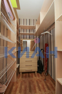 Продам однокомнатную (1-комн.) квартиру, Урванцева ул, 2, Красноярск г