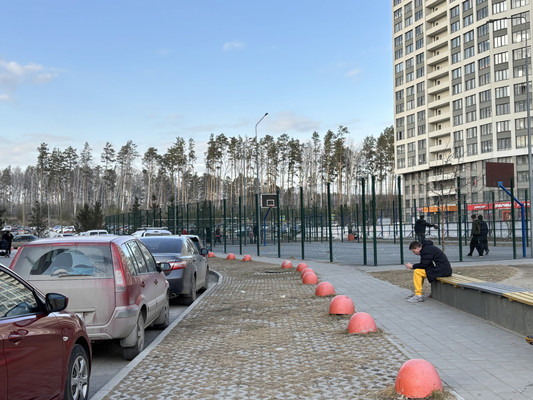 Продам однокомнатную (1-комн.) квартиру, Светлый мкр, 3, Екатеринбург г