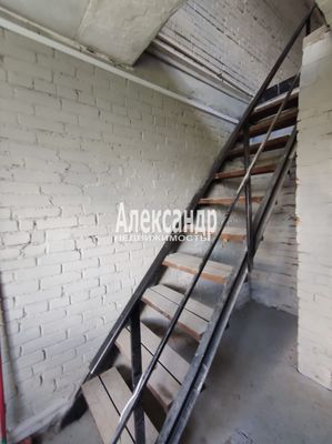 Продам офисное помещение 1 773 м2, 102Бк4, Новый Свет п