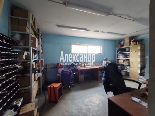 Продам офисное помещение 1 773 м2, 102Бк4, Новый Свет п