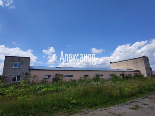 Продам офисное помещение 1 773 м2, 102Бк4, Новый Свет п