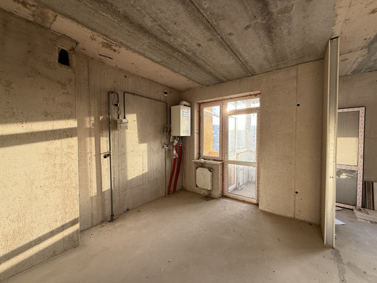 Продам трехкомнатную (3-комн.) квартиру, Генерала Родионова ул, 3б, Симферополь г