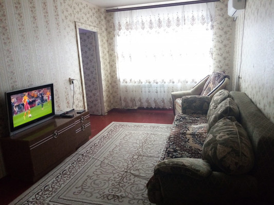 Продам трехкомнатную (3-комн.) квартиру, Красноармейская ул, 20, Ростов-на-Дону г