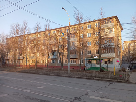 Продам трехкомнатную (3-комн.) квартиру, Ташкентская ул, 67, Иваново г