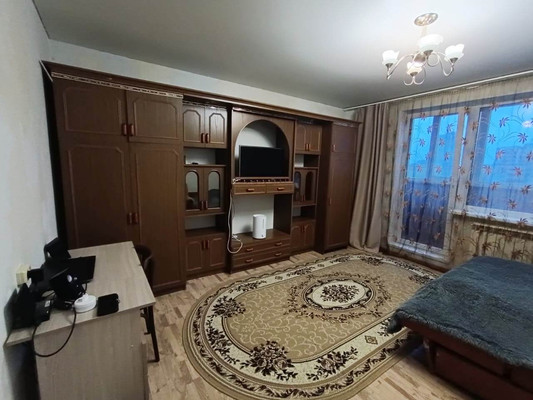 Продам однокомнатную (1-комн.) квартиру, Футбольная ул, 2, Иваново г