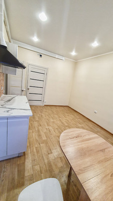 Продам однокомнатную (1-комн.) квартиру, К.С. Константиновой пл, 7, Липецк г