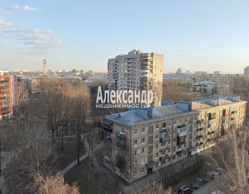 Продам трехкомнатную (3-комн.) квартиру, Апрельская ул, 3, Санкт-Петербург г