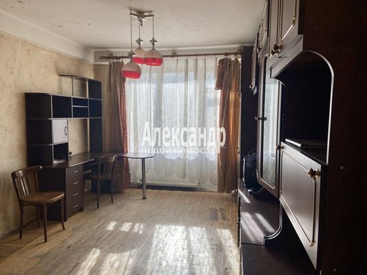 Продам однокомнатную (1-комн.) квартиру, Большевиков пр-кт, 19, Санкт-Петербург г
