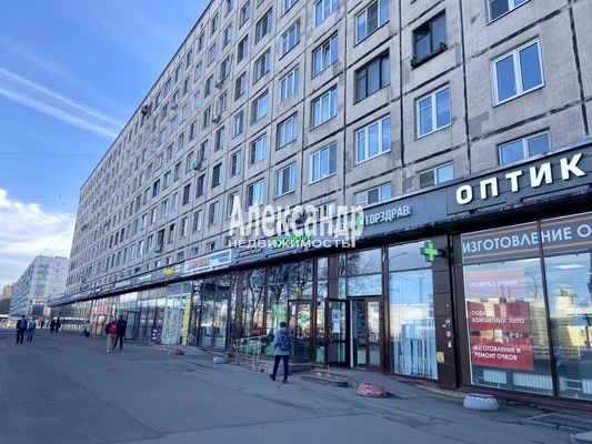 Продам однокомнатную (1-комн.) квартиру, Большевиков пр-кт, 19, Санкт-Петербург г