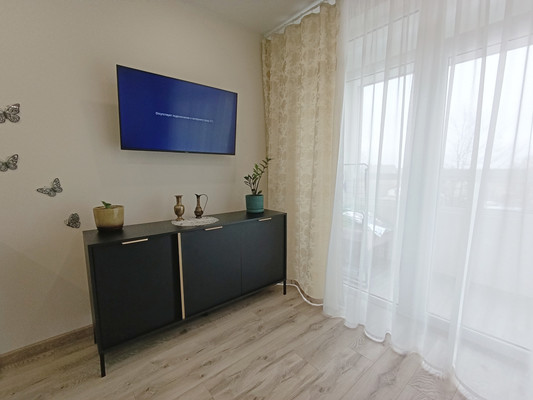 Продам однокомнатную (1-комн.) квартиру, Арсенальная ул, 31к3, Калининград г