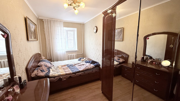 Продам трехкомнатную (3-комн.) квартиру, Морская ул, 46, Волгодонск г