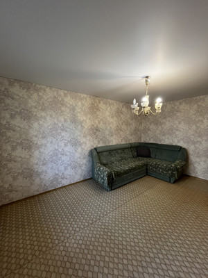 Продам двухкомнатную (2-комн.) квартиру, Маршала Кошевого ул, 36, Волгодонск г