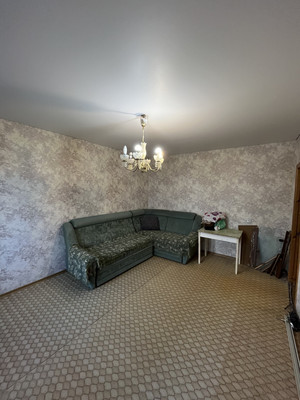 Продам двухкомнатную (2-комн.) квартиру, Маршала Кошевого ул, 36, Волгодонск г