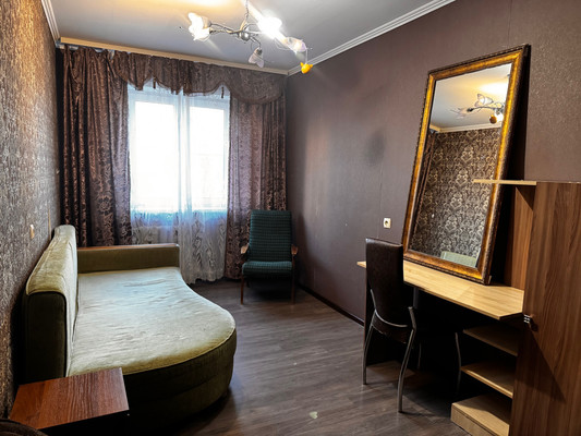 Продам трехкомнатную (3-комн.) квартиру, Матросова ул, 8, Старая Купавна г