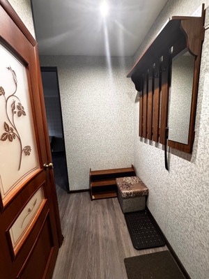 Продам трехкомнатную (3-комн.) квартиру, Матросова ул, 8, Старая Купавна г