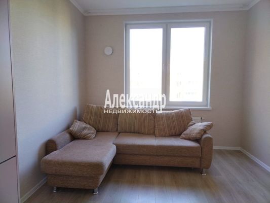 Продам однокомнатную (1-комн.) квартиру, Буденного пр-кт, 24к3, Стрельна п